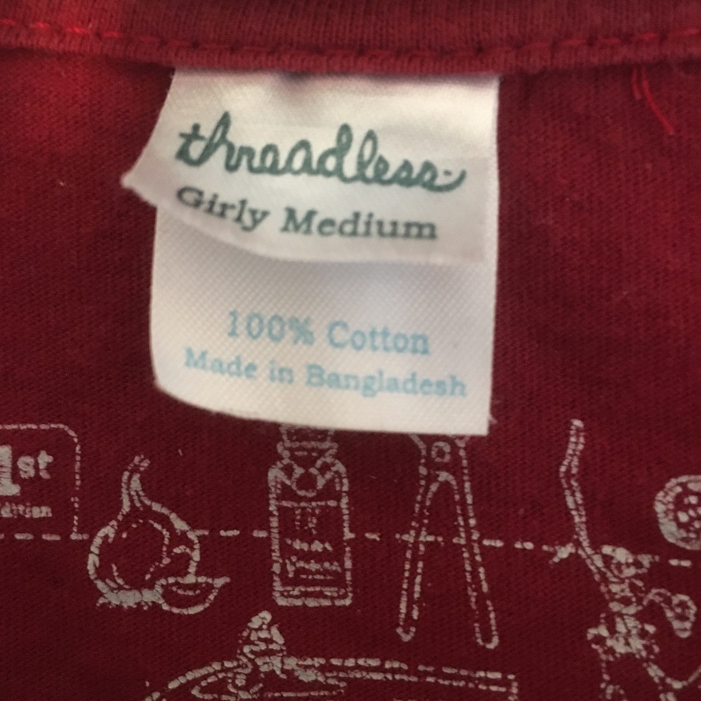 Vampire Hunter T-Shirt, Ladies Medium, gently used - Picture 5 of 5